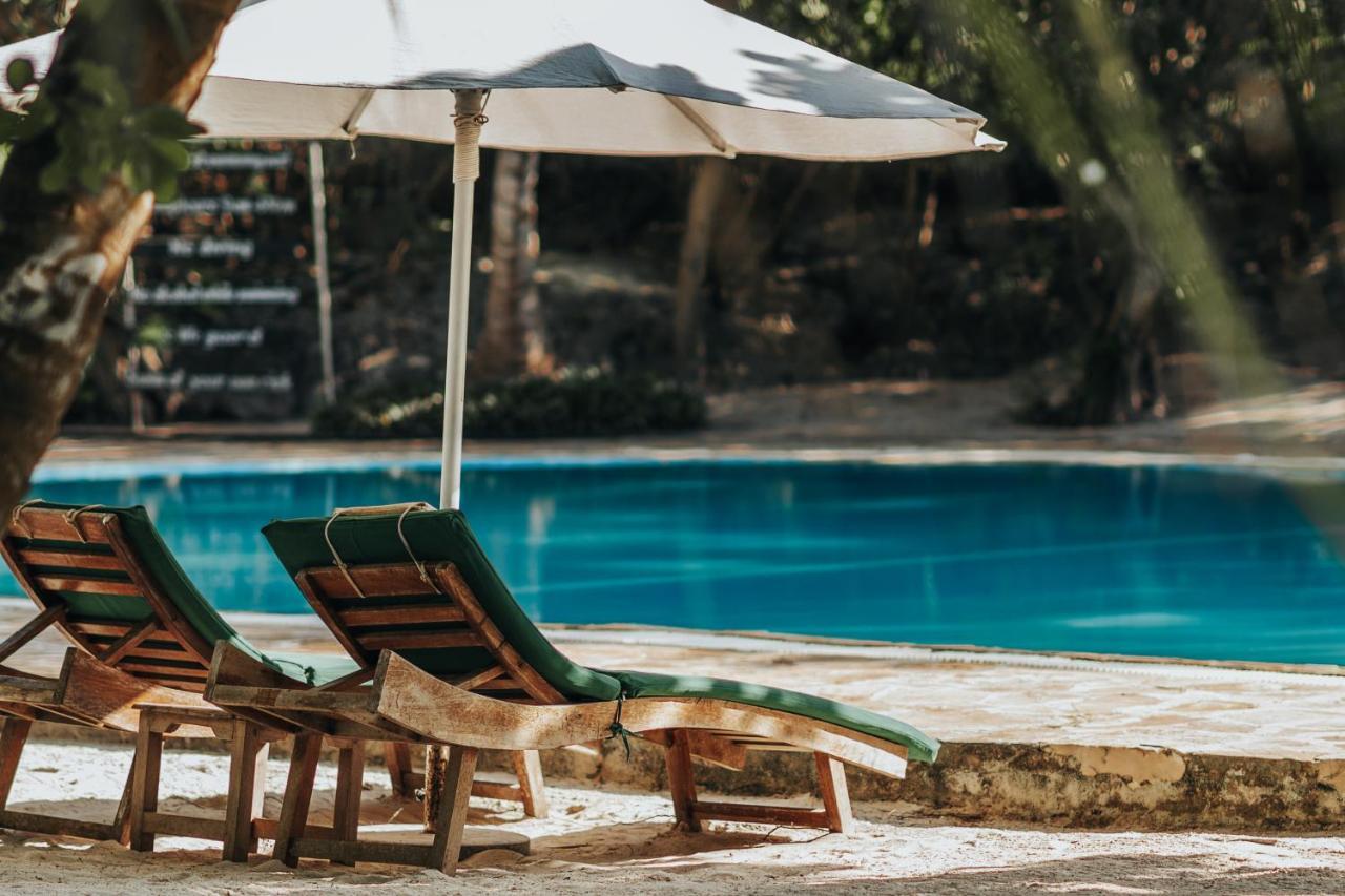 Hakuna Majiwe Beach Lodge Paje Buitenkant foto