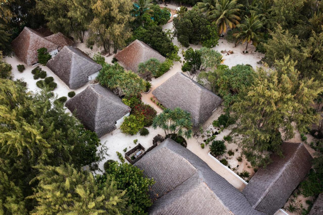 Hakuna Majiwe Beach Lodge Paje Buitenkant foto