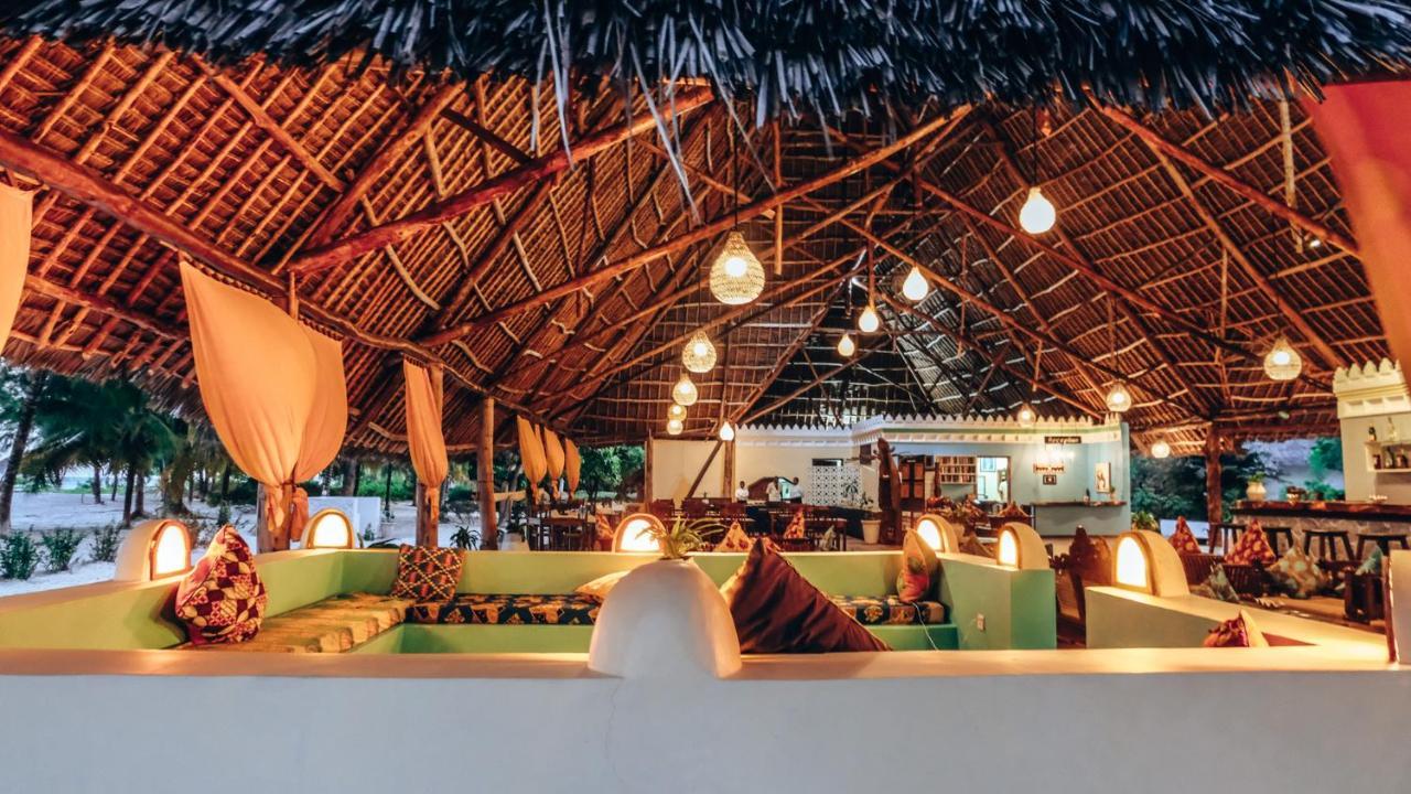 Hakuna Majiwe Beach Lodge Paje Buitenkant foto